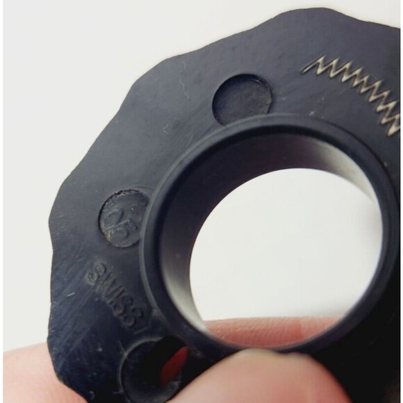 Elna Supermatic Sewing Machine Single Disc Stitch Pattern Cam #05 Vtg Swiss Made - Picture 3 of 4